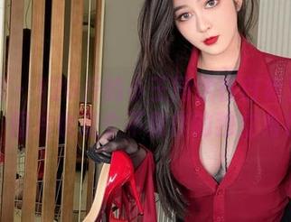 微密圈 – 120斤的小王同学在白裙里的私拍,图片也是个不做作的独立角色。