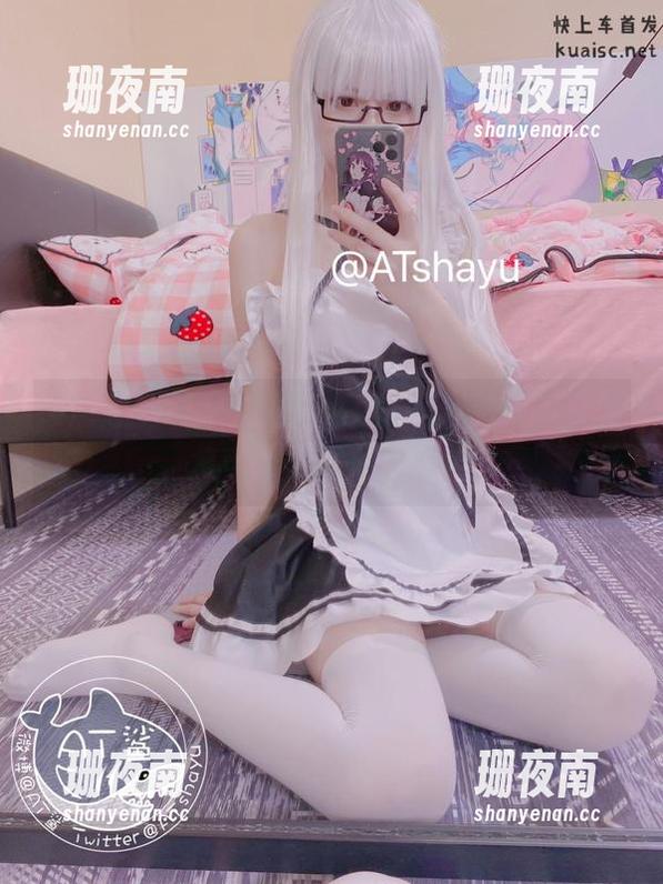 AT鲨 突然想到邻家姐姐和AT鲨的合影,写真合集可不可以晚上看?
