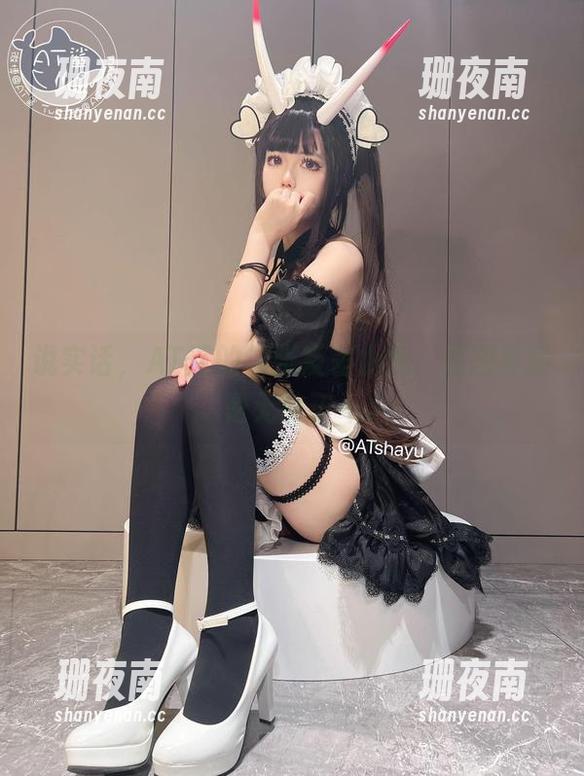 AT鲨 说实话,AT鲨的这张反差小兔,原图真的是无敌了…