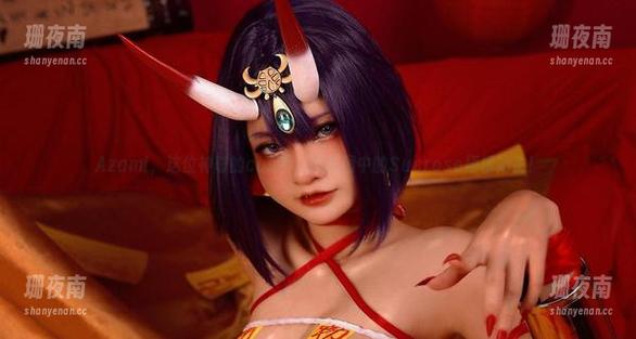 Azami，这位神奇的cos手，让美图中的Sucrose栩栩如生！