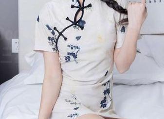 BoBoSocks袜啵啵 - 小甜豆和她的高清转身,三套服装里,每一套都在说“我真不错”。