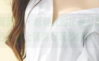 GIRLT果团网 – 松果儿的比基尼写真,紫色沙滩上铺满好玩的细节!