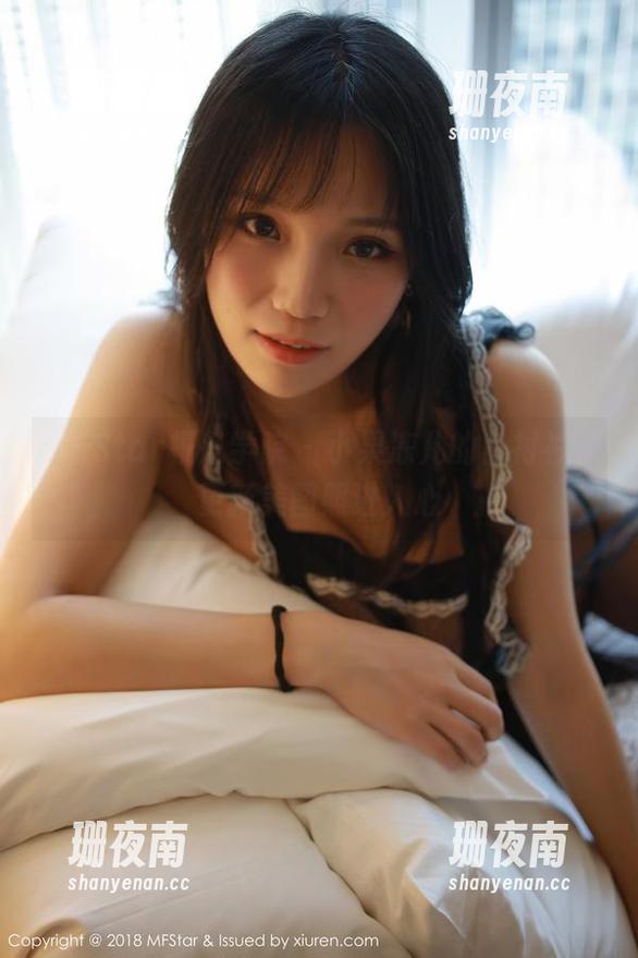 MFStar模范学院-小果冻儿 MFStar模范学院 - 小果冻儿的白衬衫,更新美图照进人心