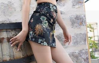 MiStar魅妍社 – 游泳池的日常，FoxYini孟狐狸自拍？准备好下载这一整本写真集了吗？