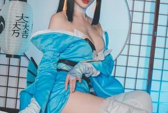 分享Rioko凉凉子的办公室图包，感觉像是偷看了什么。