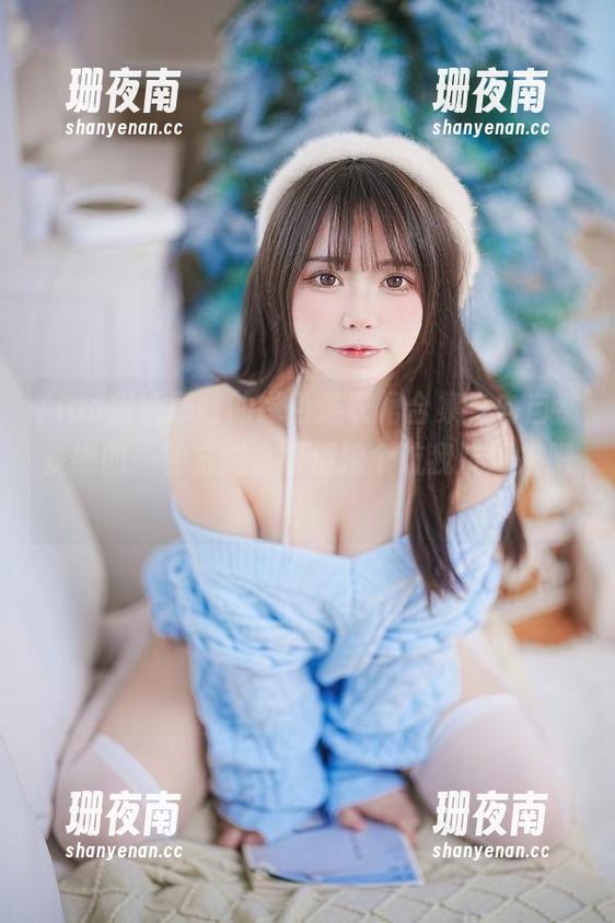 Tina很妖孽呀 Tina很妖孽呀的绿色连衣裙合集,向自然妥协的一种方式,顺便挖个坑我跳进去吧!