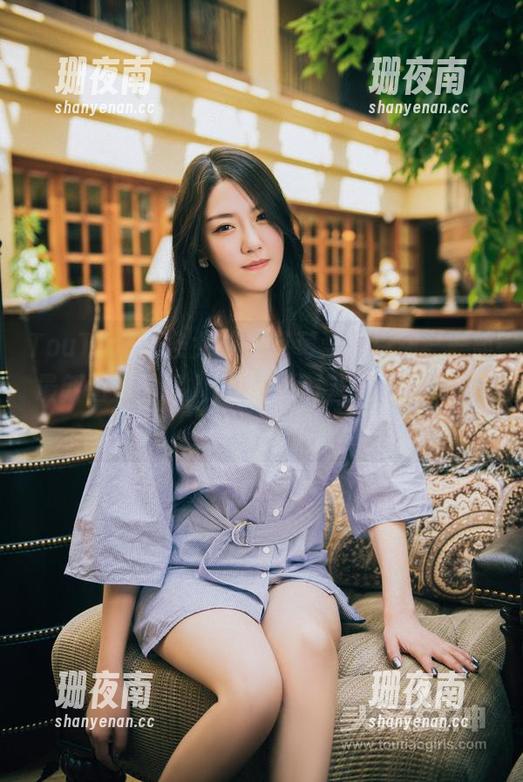 TouTiao头条女神-草莓酱 TouTiao头条女神 - 草莓酱的白裙,一部最新图库脍炙人口的待续传奇,准备好了吗?