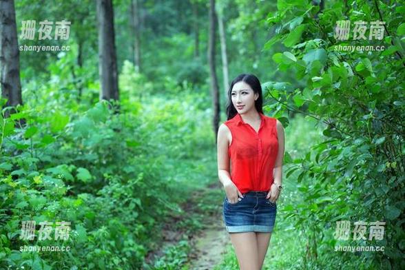 TuiGirl-模特林夕 TuiGirl - 模特林夕全集,谁能拒绝这高清白丝图集的不速之客?
