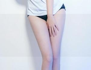 TuiGirl推女郎 – 林萌萌带来的红裙套图:一个女孩的裙子竟然能引发如此多的想象。