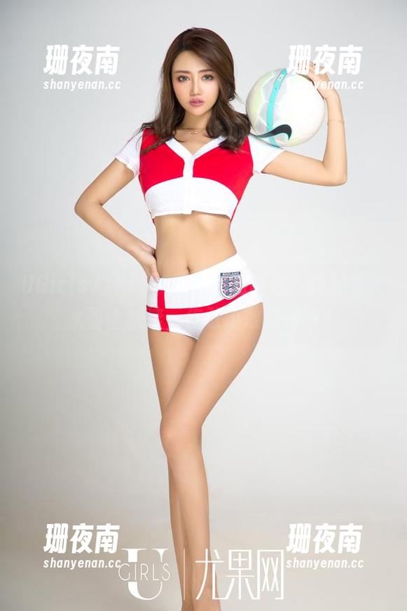 UGirls尤果网-林妃媛 UGirls尤果网 - 最新泳池图包,林妃媛在水面上翻滚,你敢不敢跳进去?