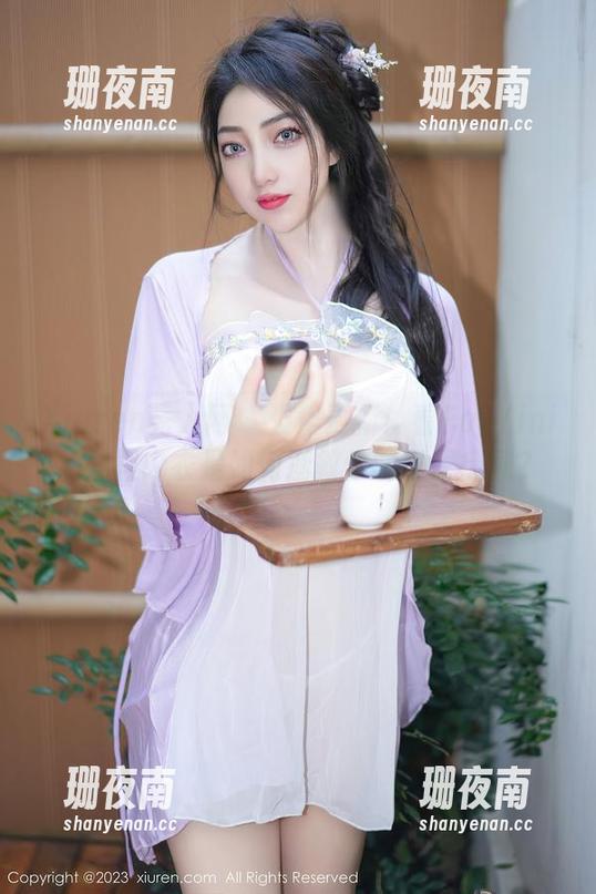Xiuren秀人网-FoxYini孟狐狸 Xiuren秀人网 - 强势更新!看FoxYini孟狐狸内衣是如何拯救你的早晨疲惫?