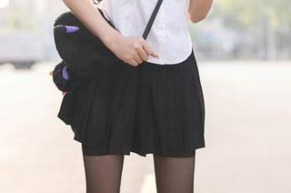 Xiuren秀人网 – UU酱的护士新招数,最新写真集带你“打怪回血”