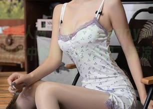 Xiuren秀人网 – 任莹樱Jenny夏日写真：高清图库中的每一帧都是‘清凉特工’！