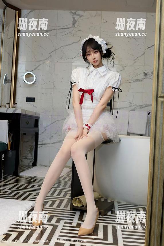 Xiuren秀人网-麻吉小兔子 Xiuren秀人网 - 麻吉小兔子的毛衣写真,有种让你想一探究竟的诱惑