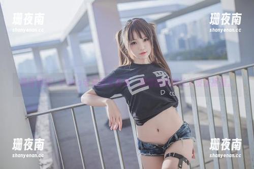 Yoko宅夏 最新到货!Yoko宅夏的写真集,剧情翻转得让人没法捉摸。