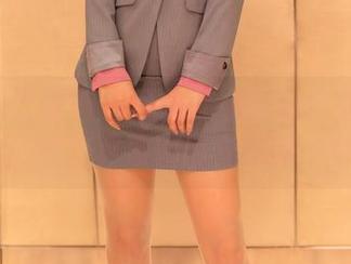 YouMi尤蜜荟 – 拯救无聊圣诞!媛宝儿boa的写真原图铺开亮眼一幕