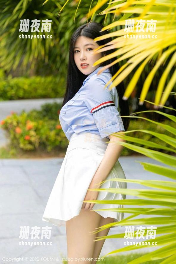 YouMi尤蜜荟-是小逗逗 YouMi尤蜜荟 - 毛衣合集:是小逗逗在问“我好看吗?”我表示不太确定。