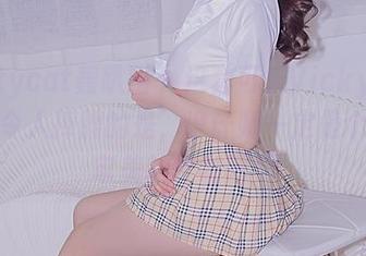 partycat轰趴猫 – 这套可乐Vicky的镂空，令人捧腹的是，设计师一定是个玩奕审美的怪咖吧！