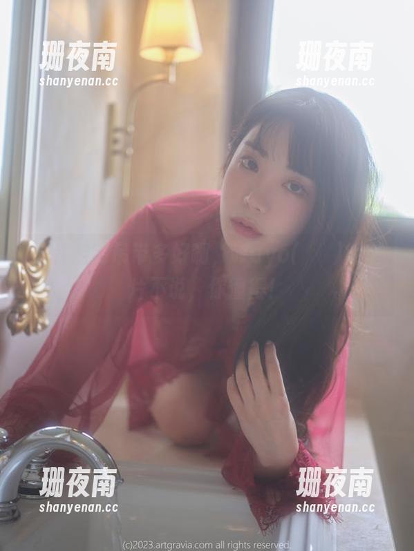 这件定制吊带多好啊，wuyo(우요)的图片不说，你懂得！