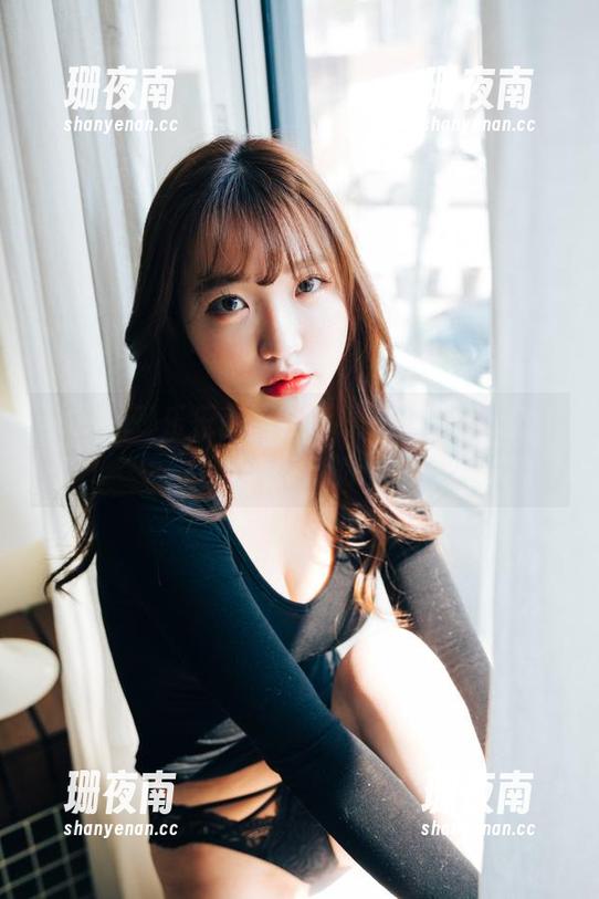 yeeun孙乐乐 yeeun孙乐乐高跟鞋合集,光看美图就能让人心痒痒的那种