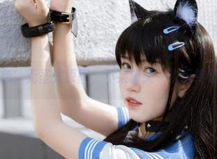 极简黑色，无圣光原图，不呆猫又一次玩转吸引力。