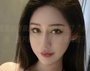 微密圈 – 不爱笑的赛琳的泳装写真传达了“来海边嗨”的情绪,图片能不能让我晒成海胆?