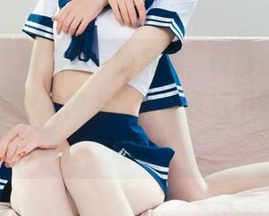 丽柜 - “遇见黄芬的吊带,设备都要升级到高清版才配得上”壁纸永远不够用,哈哈!