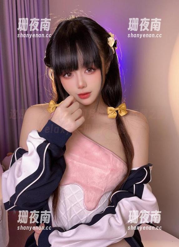 这是九言写真集《卯月桃子》，下载之前relax，一切皆有可能。