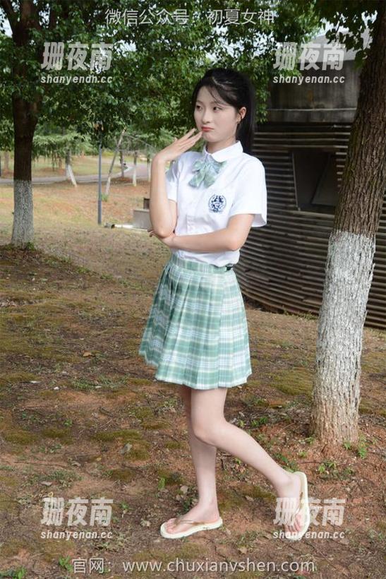 初夏女神 - 作品名“天天你好”，安妮的最新分享，神奇的魔力在于想多看几眼。