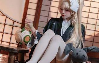 福利大狂欢:咬一口兔娘与甜心小狗的恋爱告急,总有你想要的!