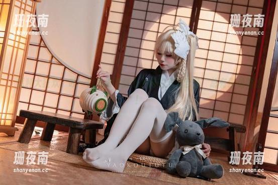 咬一口兔娘 福利大狂欢:咬一口兔娘与甜心小狗的恋爱告急,总有你想要的!