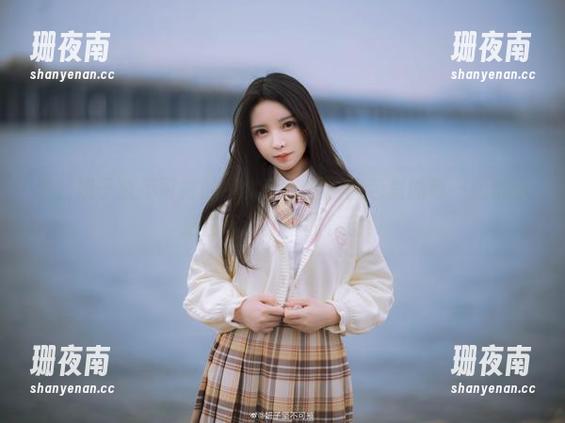 妍子坚不可摧 瞧,妍子坚不可摧的兔女郎造型,图包里的每一张都像是在耳边低语的秘密!