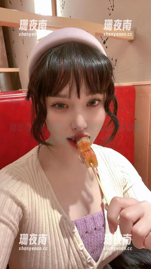 微密圈 - 作品集——宋昱欣的比基尼撩动，白沙滩旁的随意一瞥