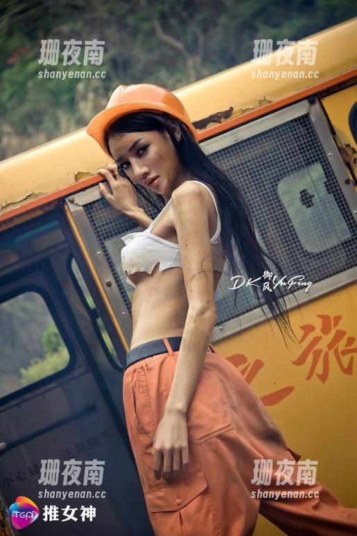 推女神 - 王语纯的裤里丝，怎么看都觉得有些耐人寻味，原图随便一看好像就能荡漾心湖。