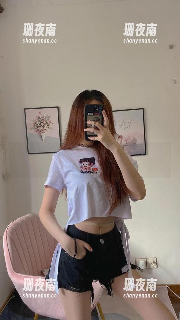提袜少女 微密圈 - 提袜少女的泳池写真,原图一出,泳圈也不好意思了!