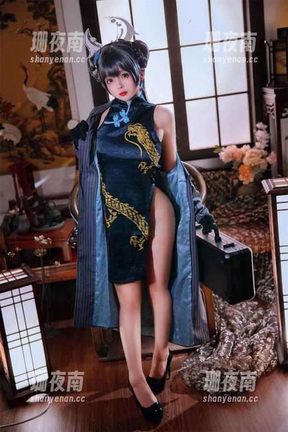 日奈娇 最新合集驾到,日奈娇为你演绎灰姑娘,要我说,一脸懵逼的表情最抢镜。