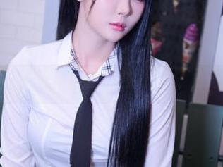 普美(bomi)Cos女王，资源超级多，清新又撩人