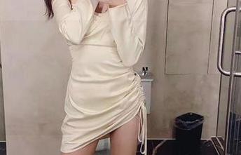 微密圈 – 换了个花样的内衣,不愧是林子喵Lynne!这组写真,总有种“我也是个内衣收藏家”的感觉。