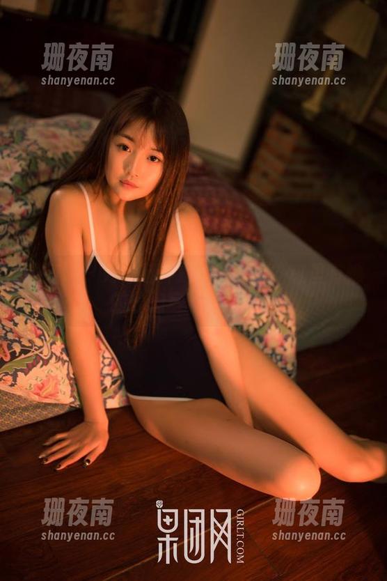 果团网-萌神妹妹 果团网 - 好奇萌神妹妹的身姿?这里有她的瑜伽写真大集锦!