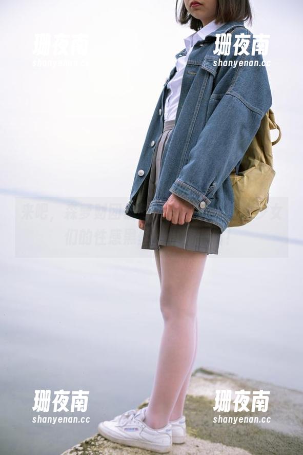 森萝财团 来吧,森萝财团最新图库展示,纯情少女们的性感黑丝,值得一看!