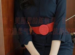 模范学院 – 美图里的陈怡曼，特有一股“肉丝”的温柔气息，难以抗拒的诱惑。