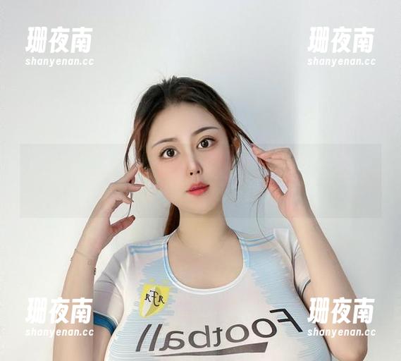 海豚baby 微密圈 - 即将上线!海豚baby职业装作品集,成功就靠这一套!