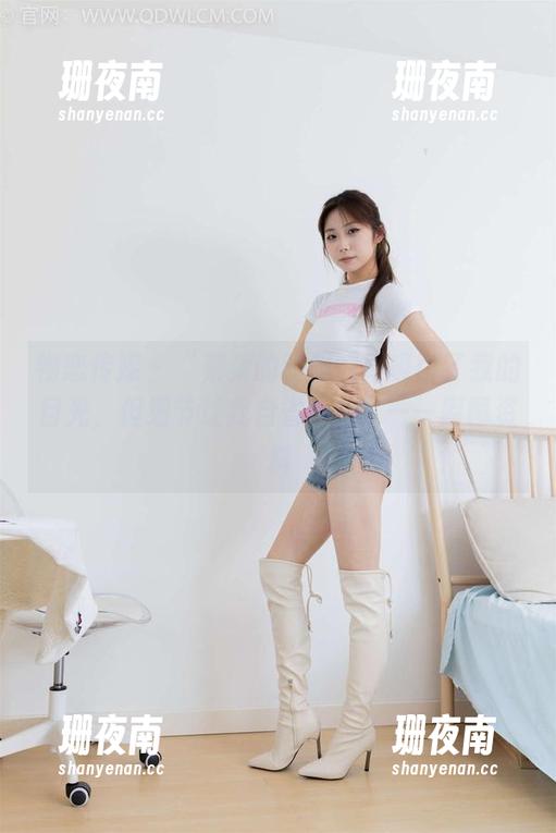 物恋传媒 - “菜菜的和服瞬间吸引了我的目光，但细节让我自省……”——原图资料