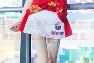 制服+王羽杉，完全不一样的氛围！这作品集分享真让我想起那段时光。