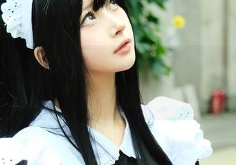 精选作品中的白莉爱吃巧克力,女神式的微妙嬉戏