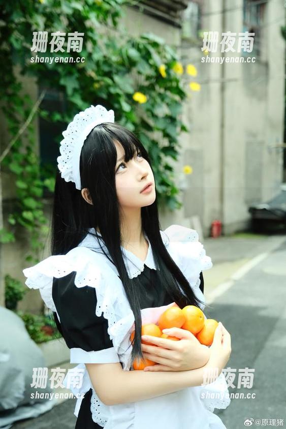 白莉爱吃巧克力 精选作品中的白莉爱吃巧克力,女神式的微妙嬉戏