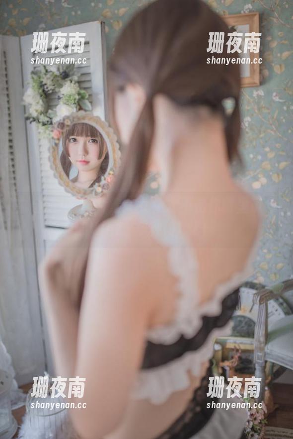 白金Saki 白金Saki照片集:女仆才不是你嘴里说年的Vicky那种简单1+1