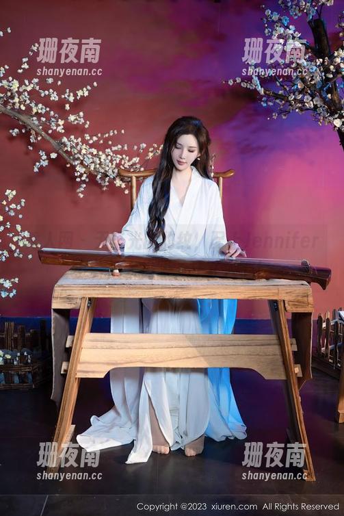 秀人网 - 无圣光的豹纹，配上Jennifer小若，太极限了寸寸入心！