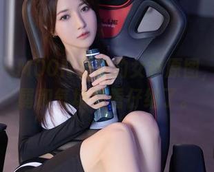 秀人网 – MOON嘉依的女神原图,她的不羁和气场要看仔细了。