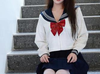 秀人网 – 揭开李丽莎的全套写真:她的“秘密”是藏在哪里?衣柜还是冰箱?